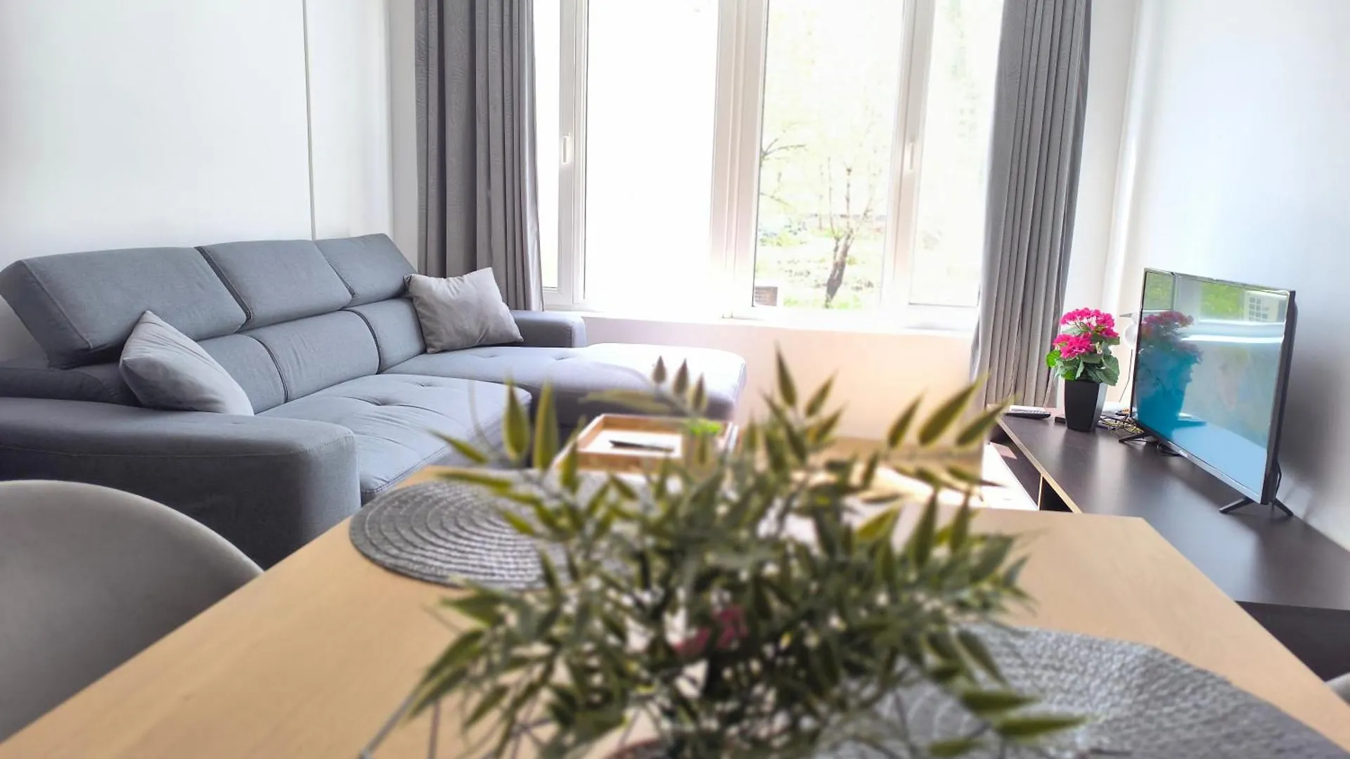 Majestic Beach Apartment Burgas